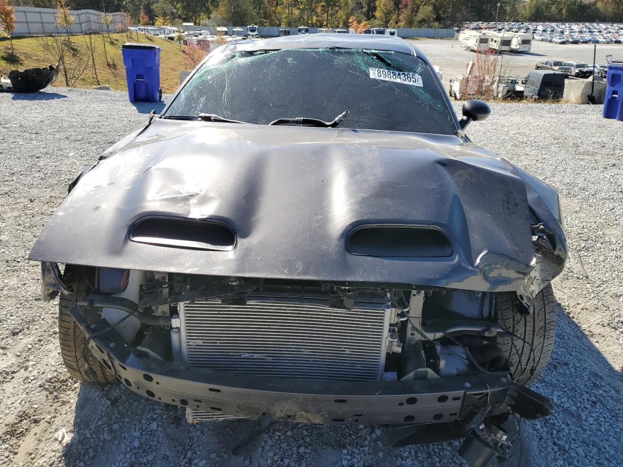 2022 Dodge Challenger - zdjęcie 5