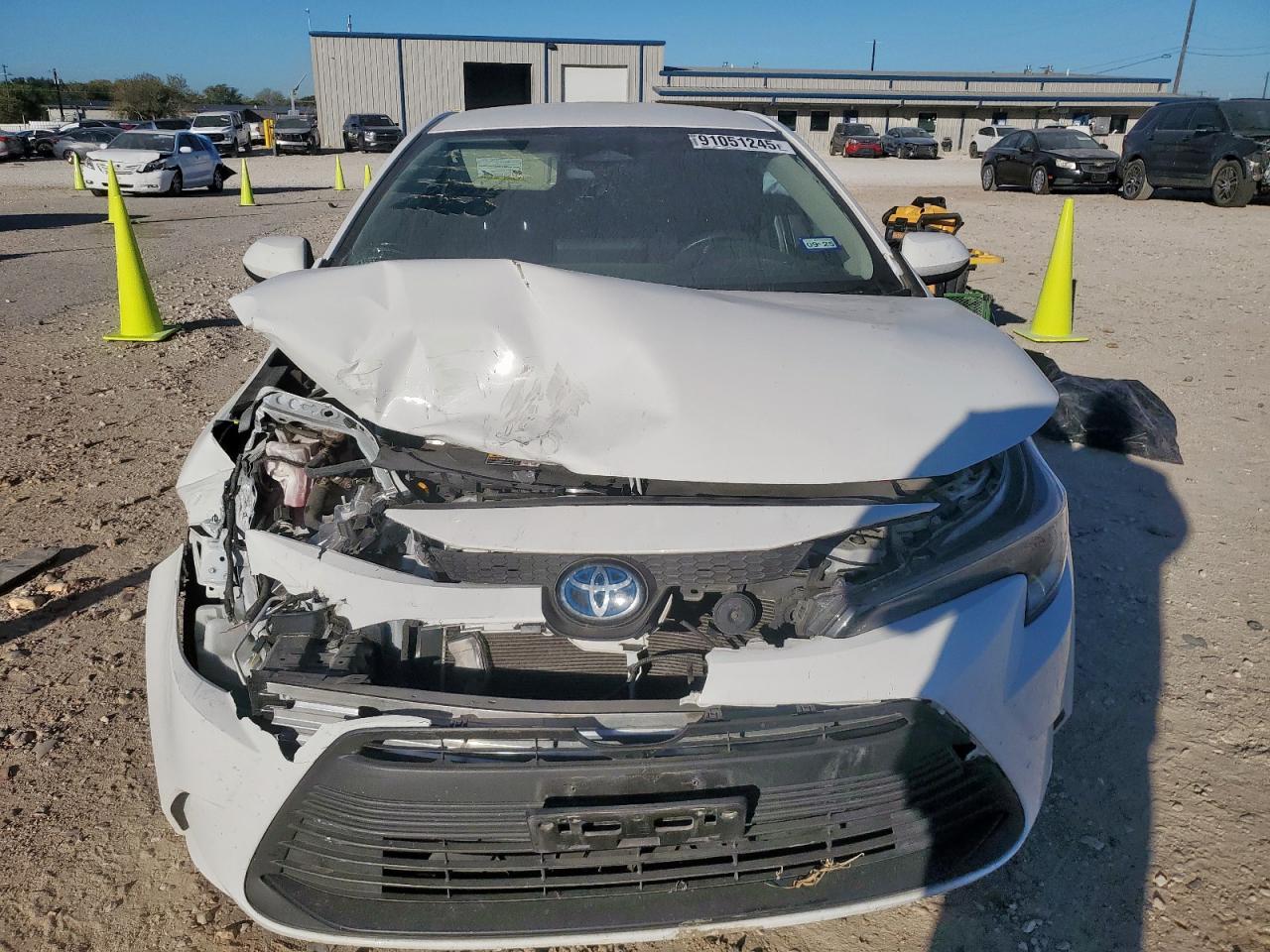 2024 Toyota Corolla Le - zdjęcie 5