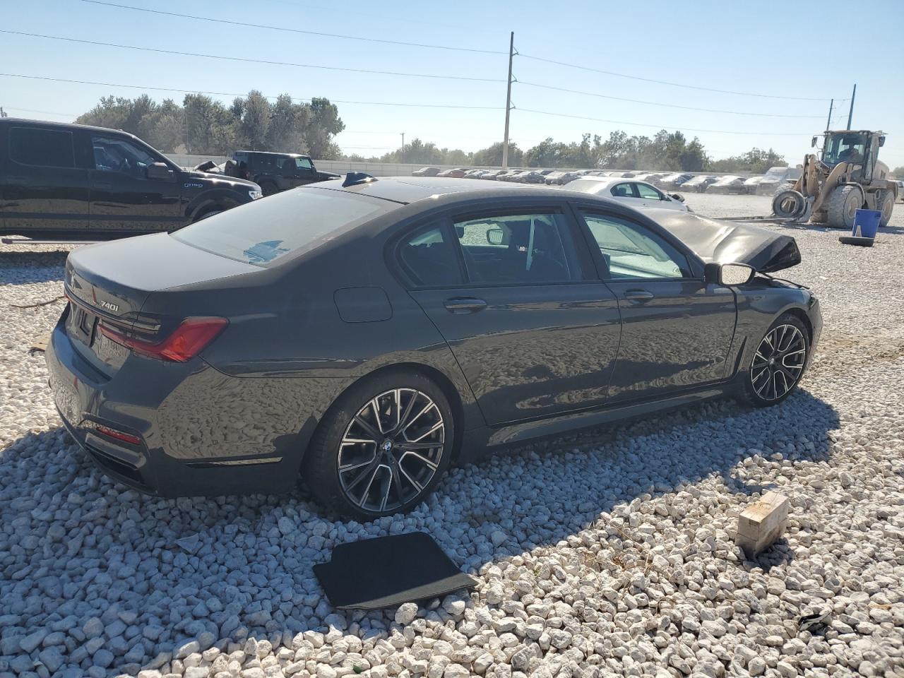 2022 BMW 740 I - zdjęcie 3