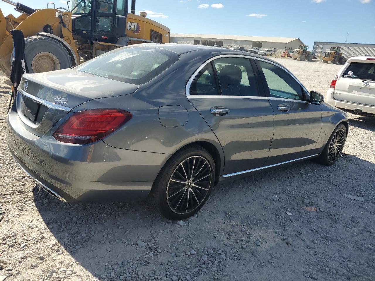 2021 Mercedes-Benz C 300 - zdjęcie 3