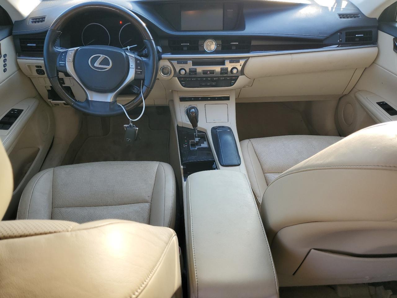 2014 Lexus ES - zdjęcie 8