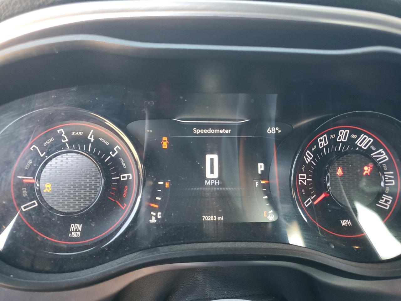 2021 Dodge Challenger Sxt - zdjęcie 9
