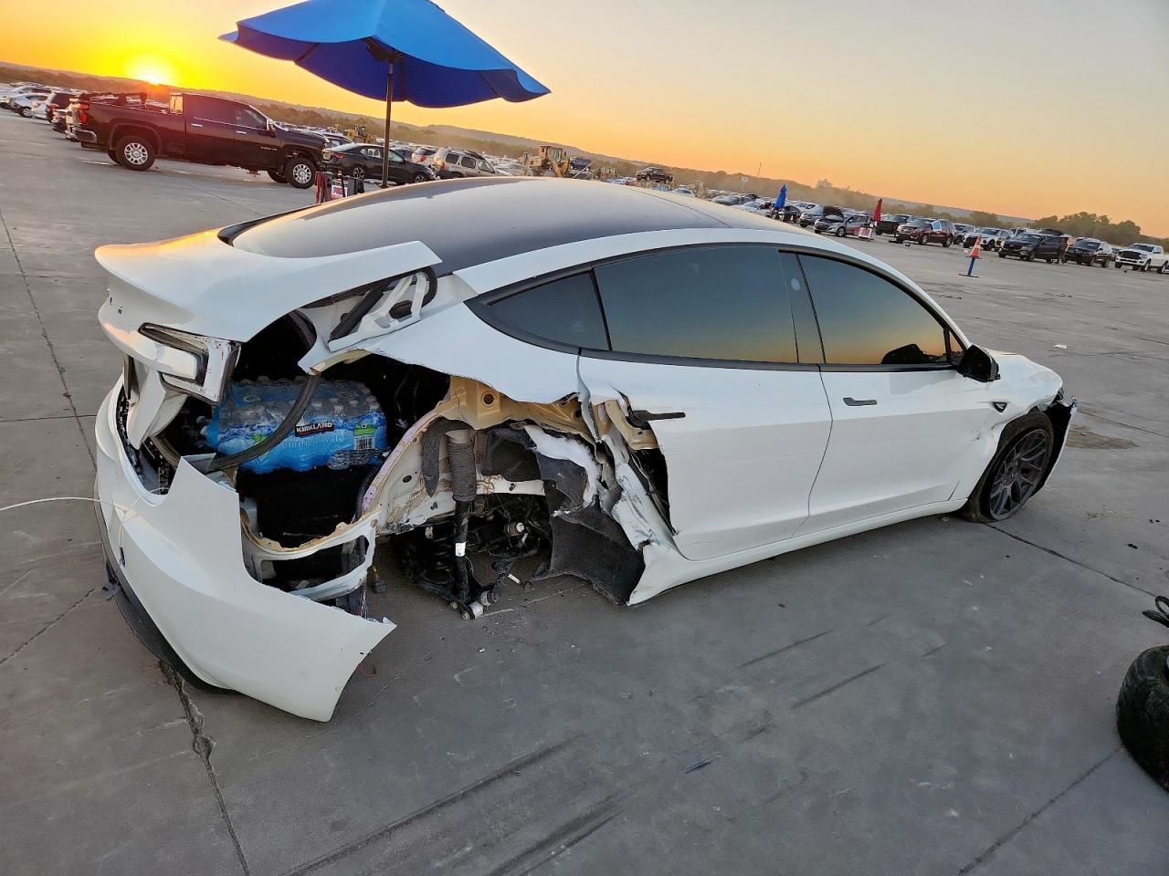 2024 Tesla Model 3 - zdjęcie 4