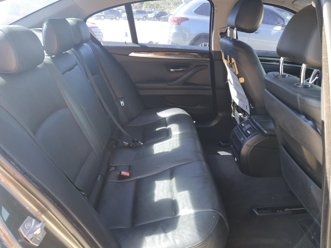 2014 BMW 535 Xi - zdjęcie 10
