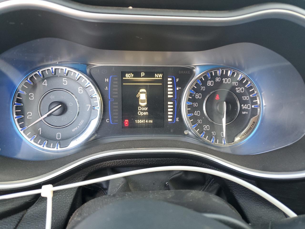 2015 Chrysler 200 Limited - zdjęcie 9