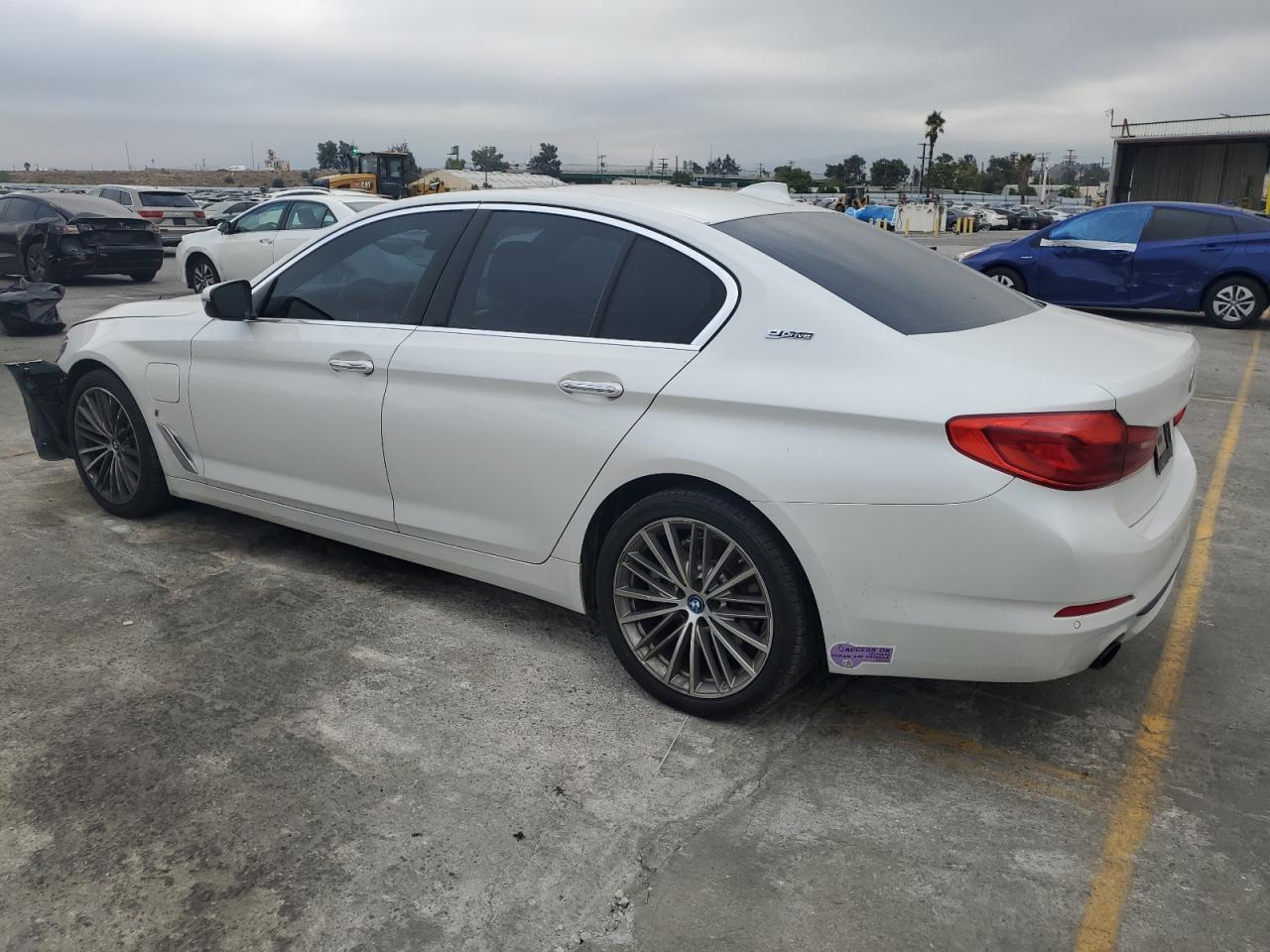 2018 BMW 530E - zdjęcie 2