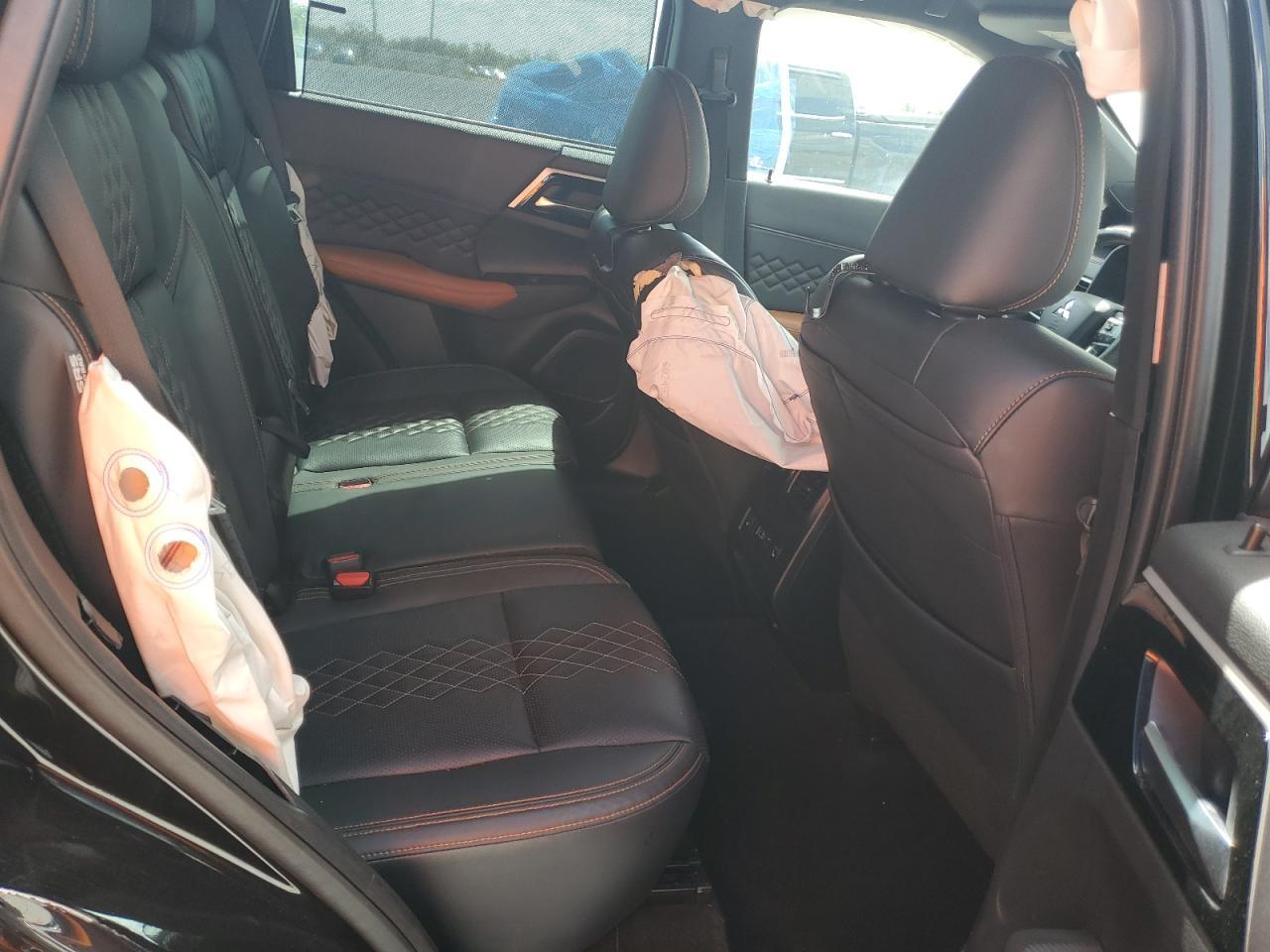 2022 Mitsubishi Outlander Sel - zdjęcie 10