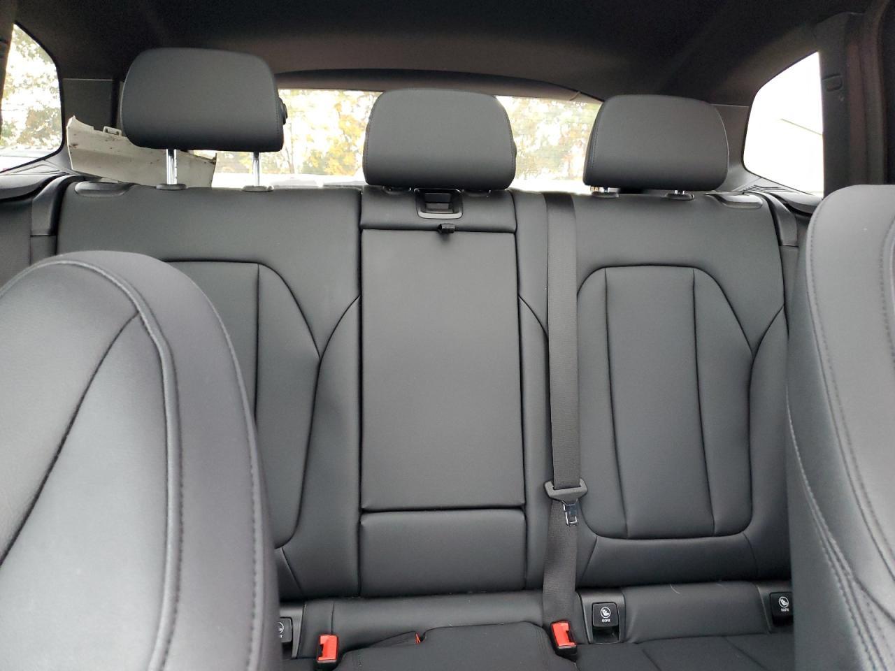 2021 BMW X3 xDrivem40I - zdjęcie 10