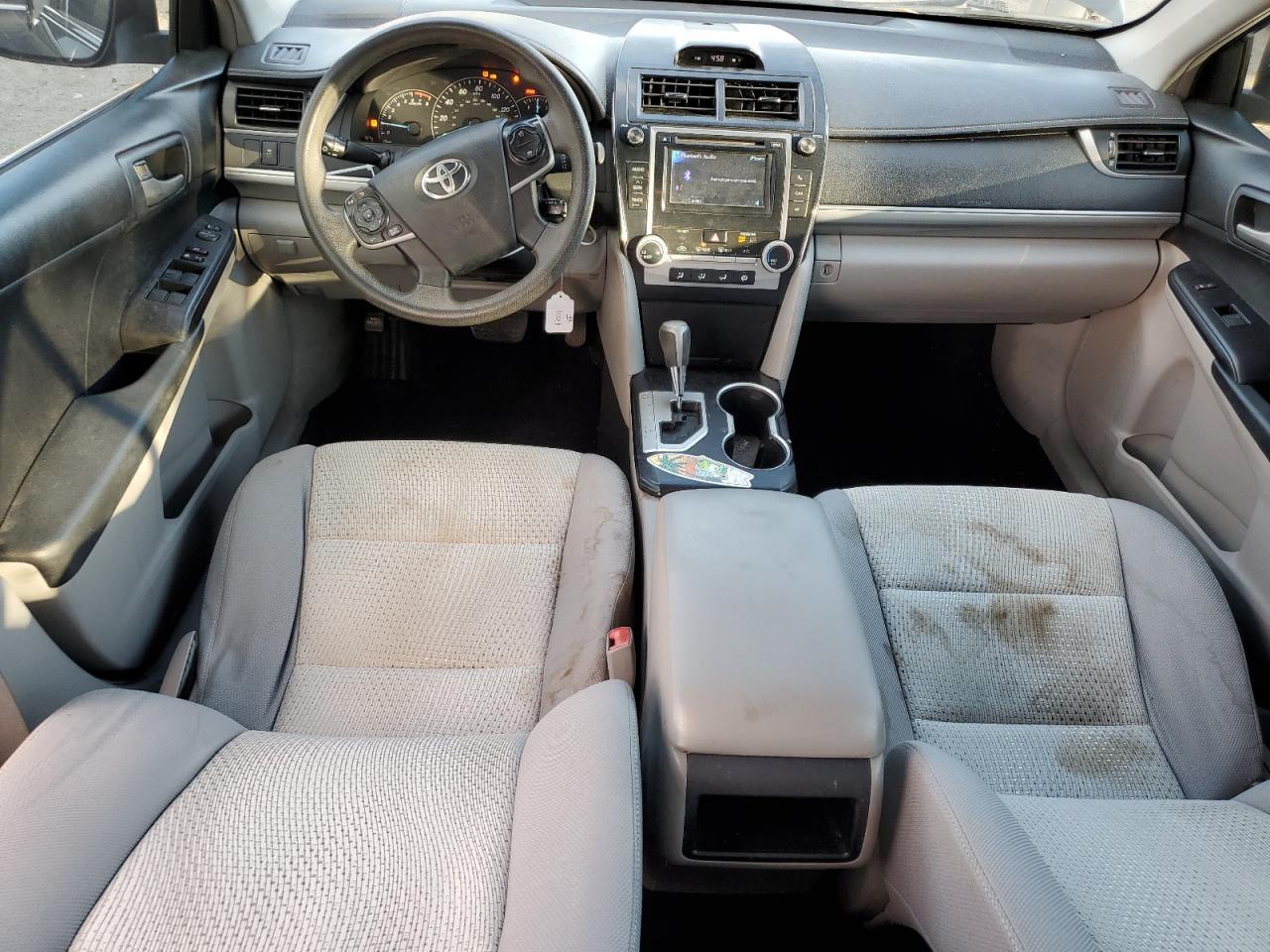 2013 Toyota Camry - zdjęcie 8