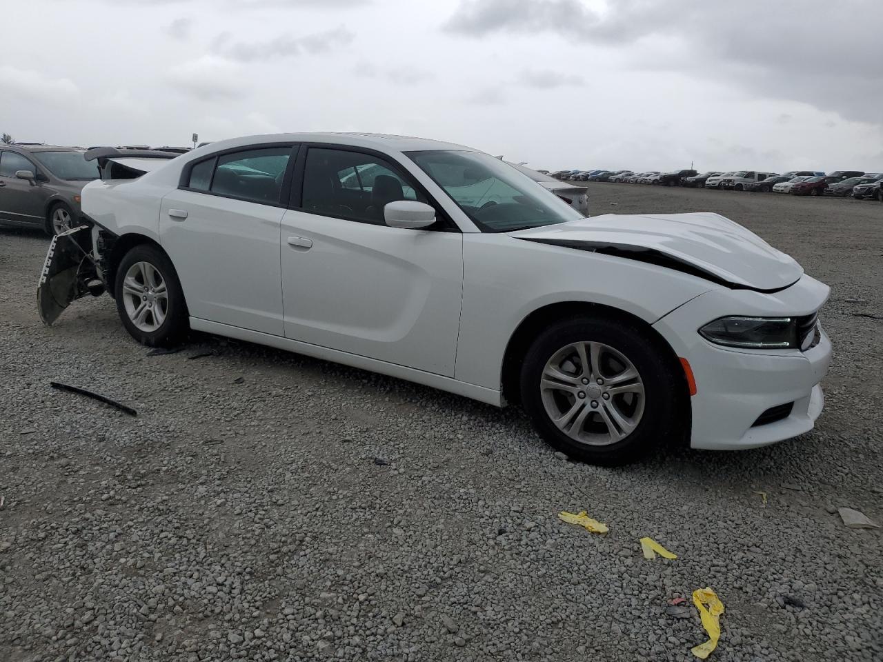 2022 Dodge Charger Sxt - zdjęcie 4
