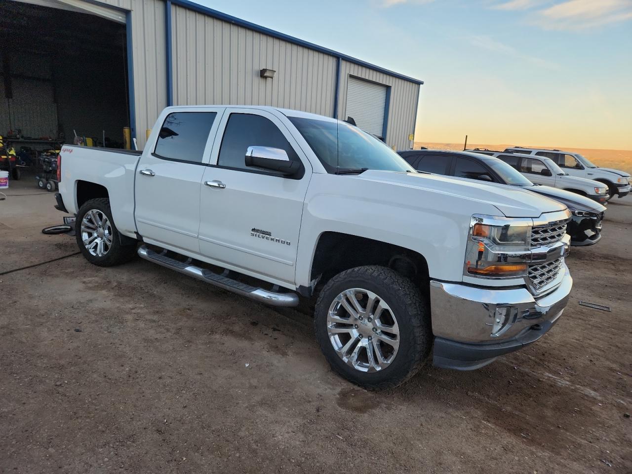 2016 Chevrolet Silverado K1500 Lt - zdjęcie 4