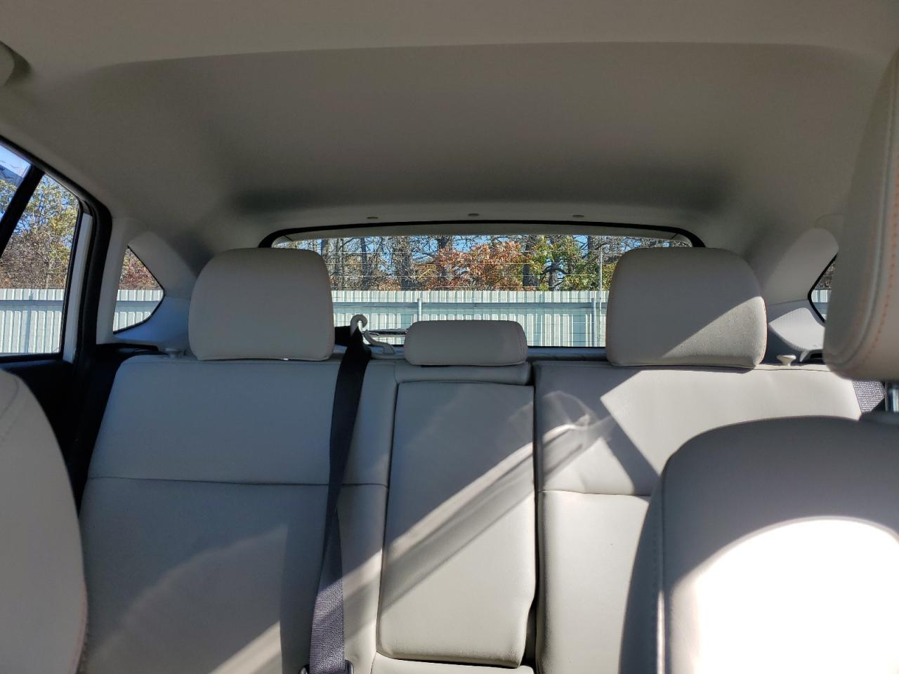 2016 Subaru Crosstrek Limited - zdjęcie 10