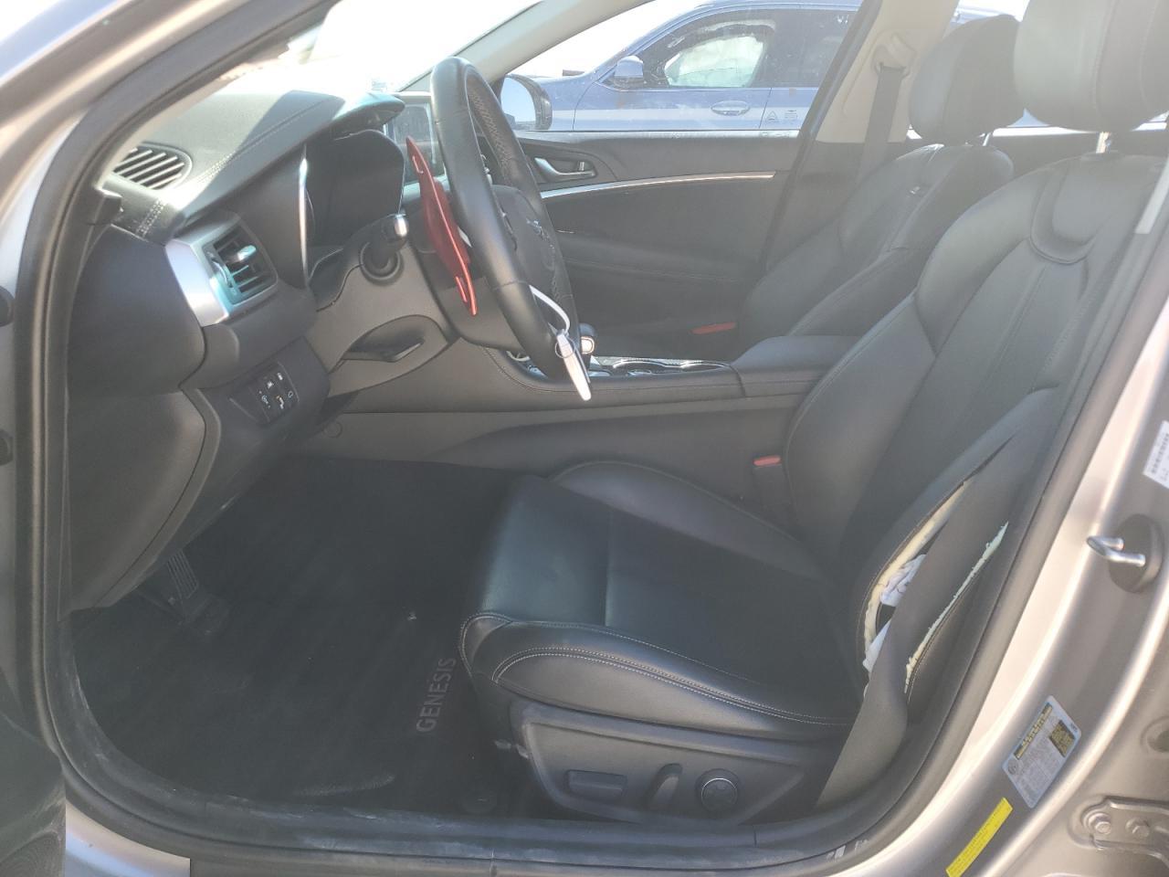 2020 Genesis G70 - zdjęcie 7