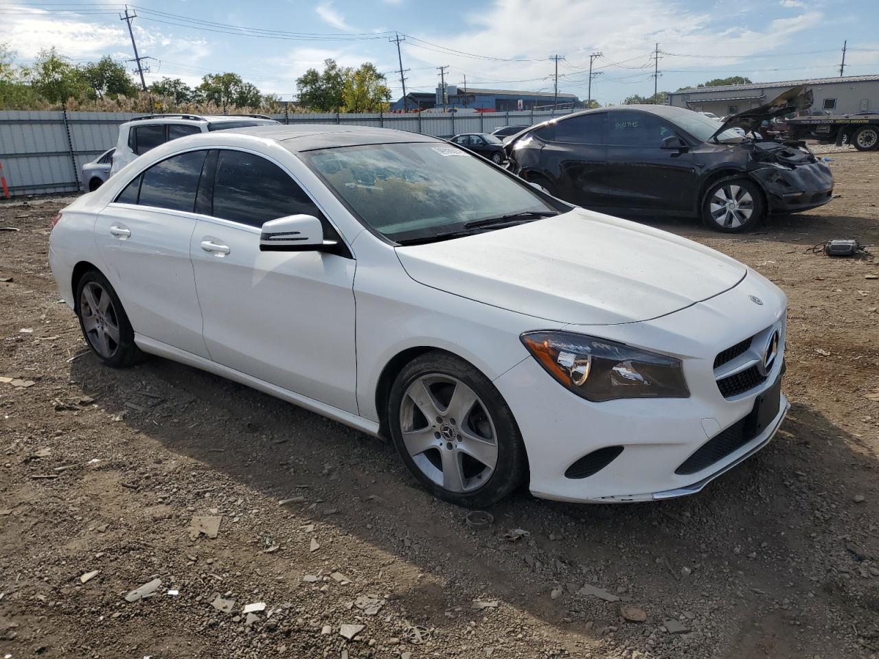 2019 Mercedes-Benz Cla 250 - zdjęcie 4