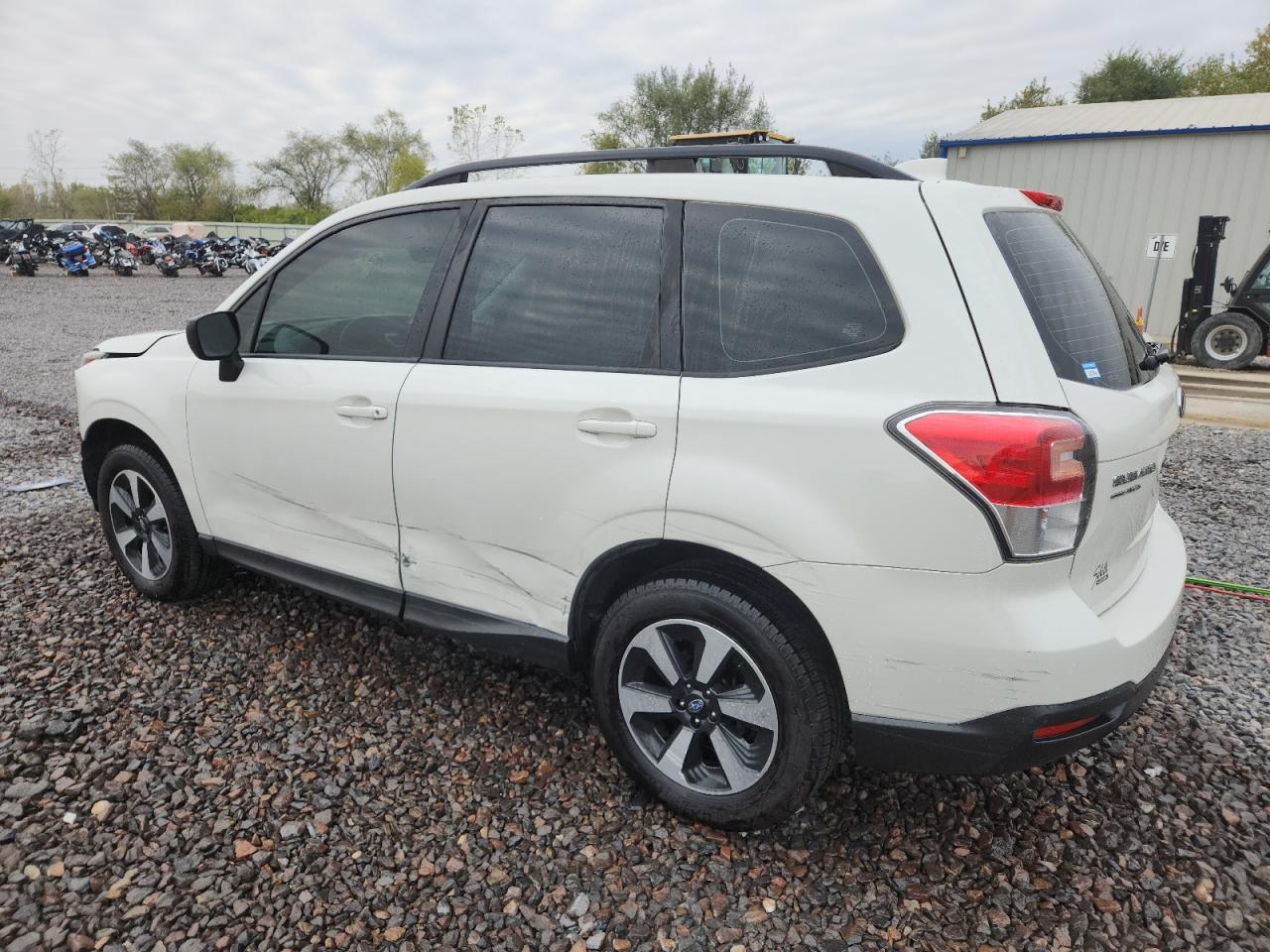 2018 Subaru Forester 2.5I - zdjęcie 2