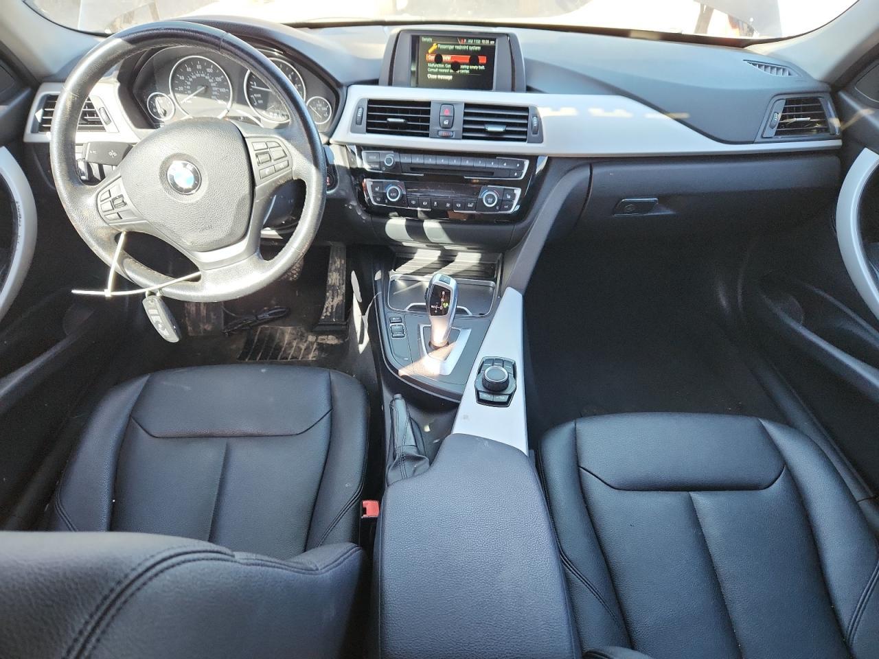 2018 BMW 320 Xi - zdjęcie 8
