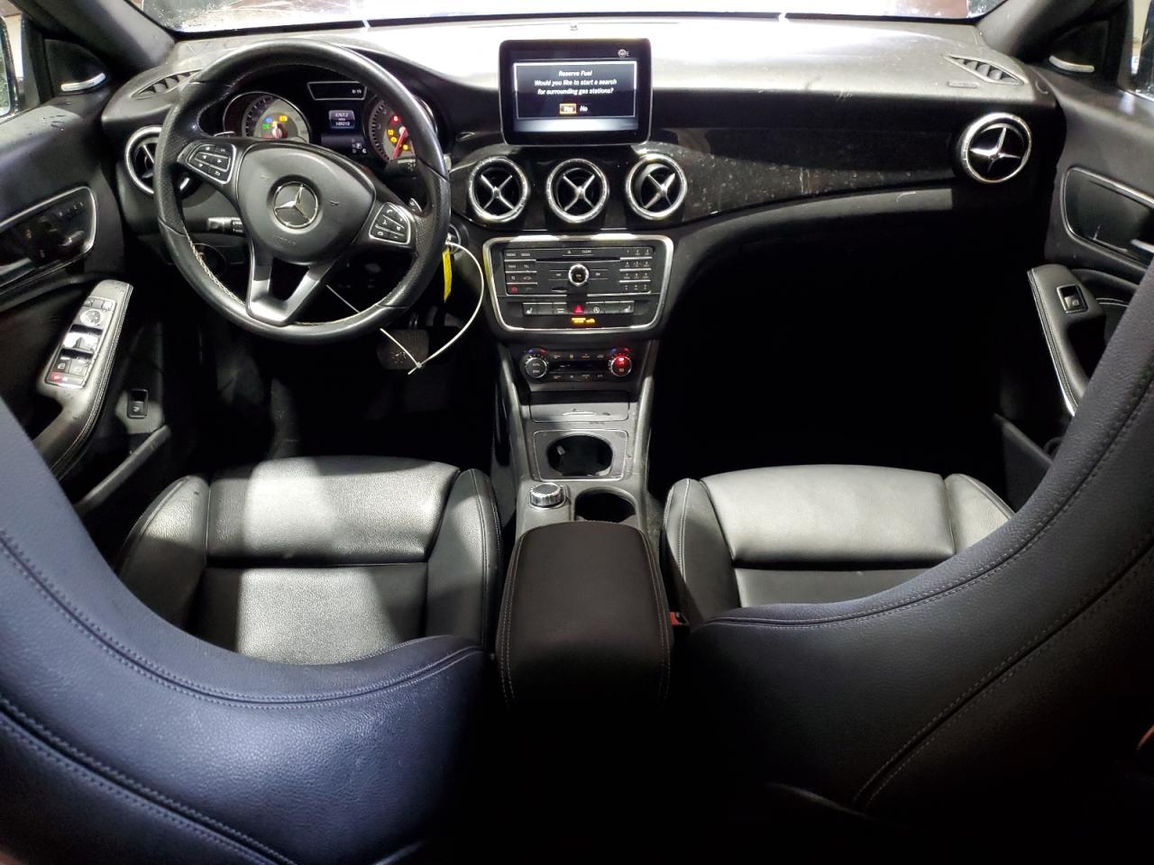 2016 Mercedes-Benz Klasa CLA - zdjęcie 8
