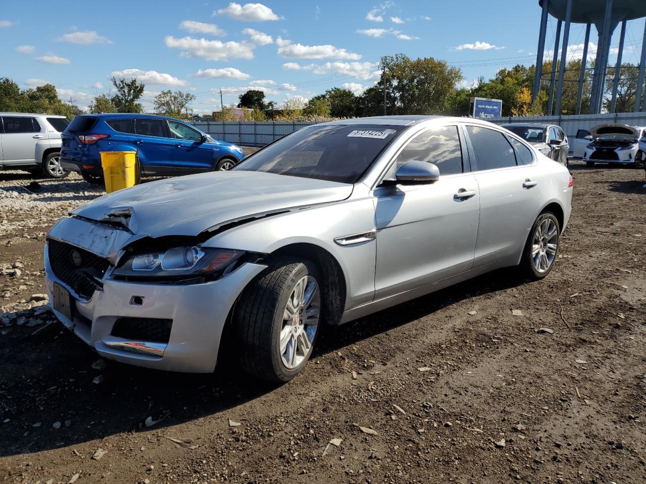 2016 Jaguar Xf Premium - zdjęcie główne