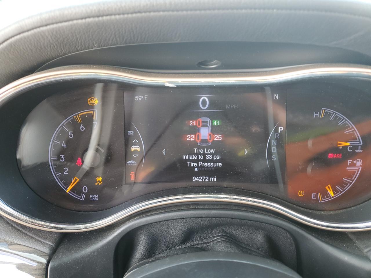 2014 Jeep Grand Cherokee Overland - zdjęcie 9