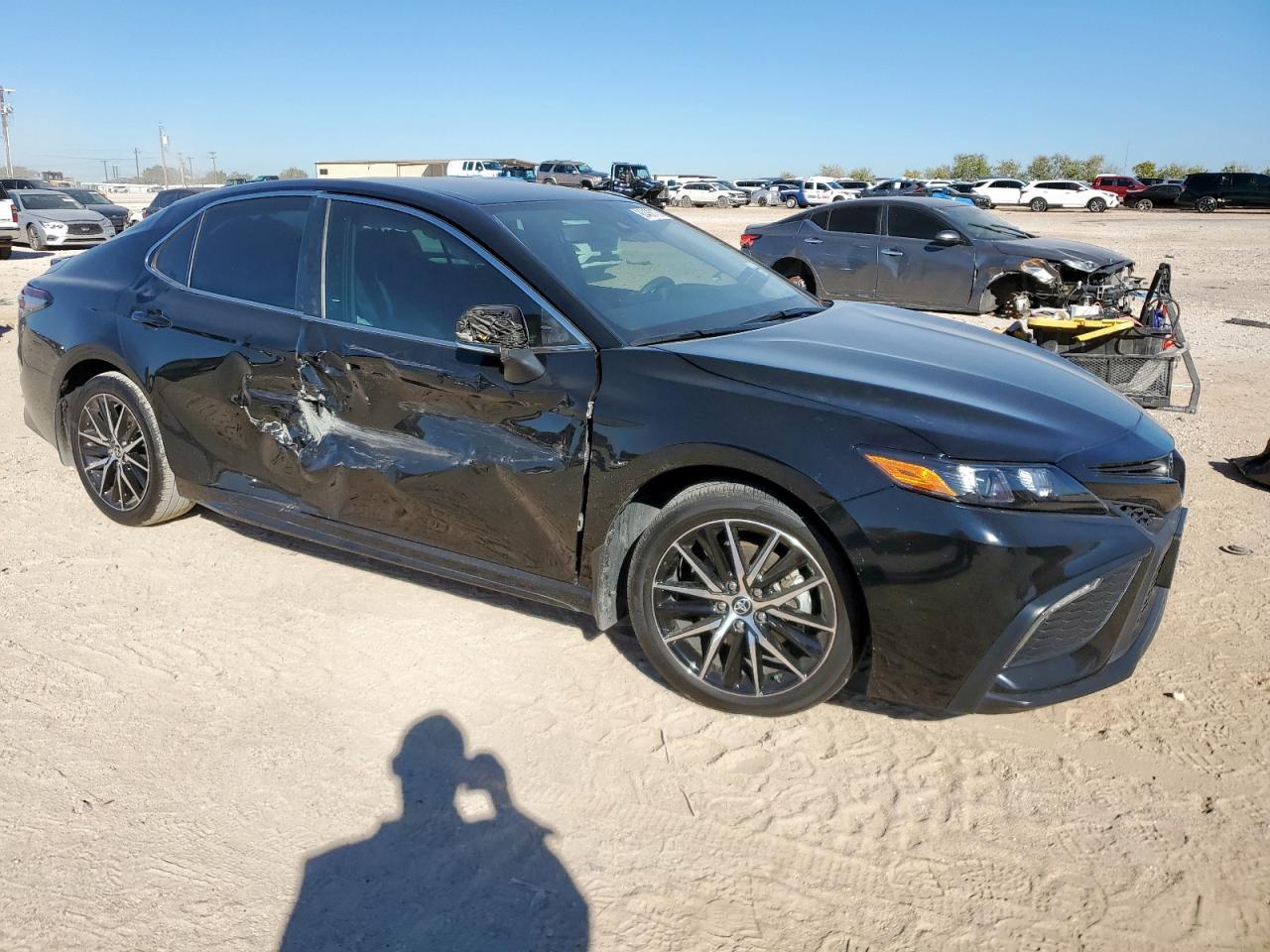 2024 Toyota Camry - zdjęcie 4