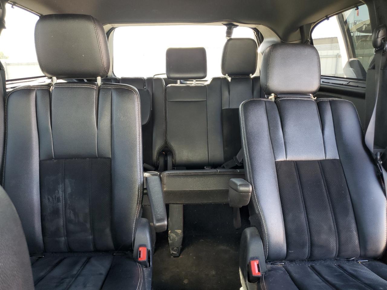 2016 Dodge Grand Caravan Sxt - zdjęcie 10