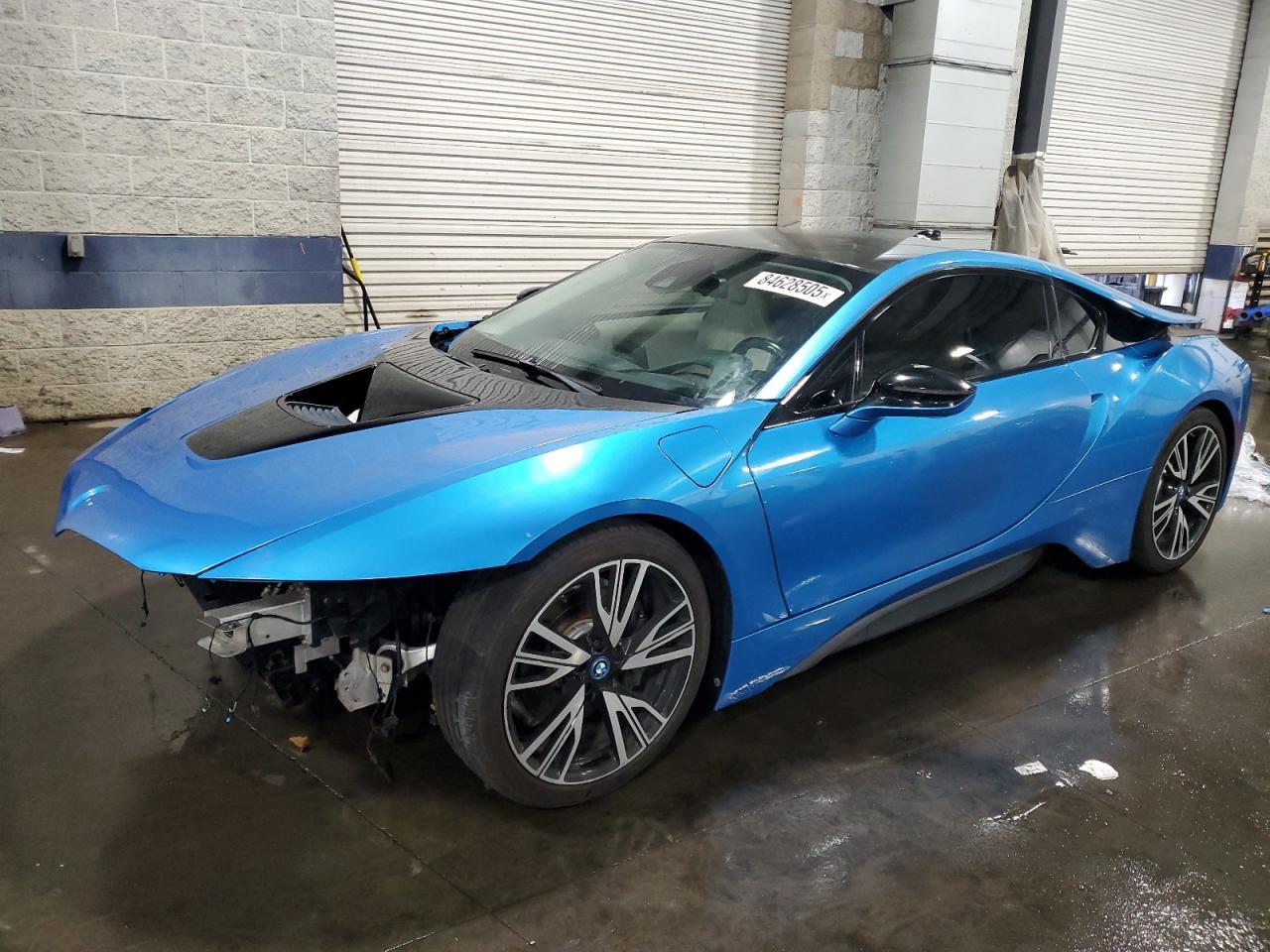 2016 BMW I8 - zdjęcie główne