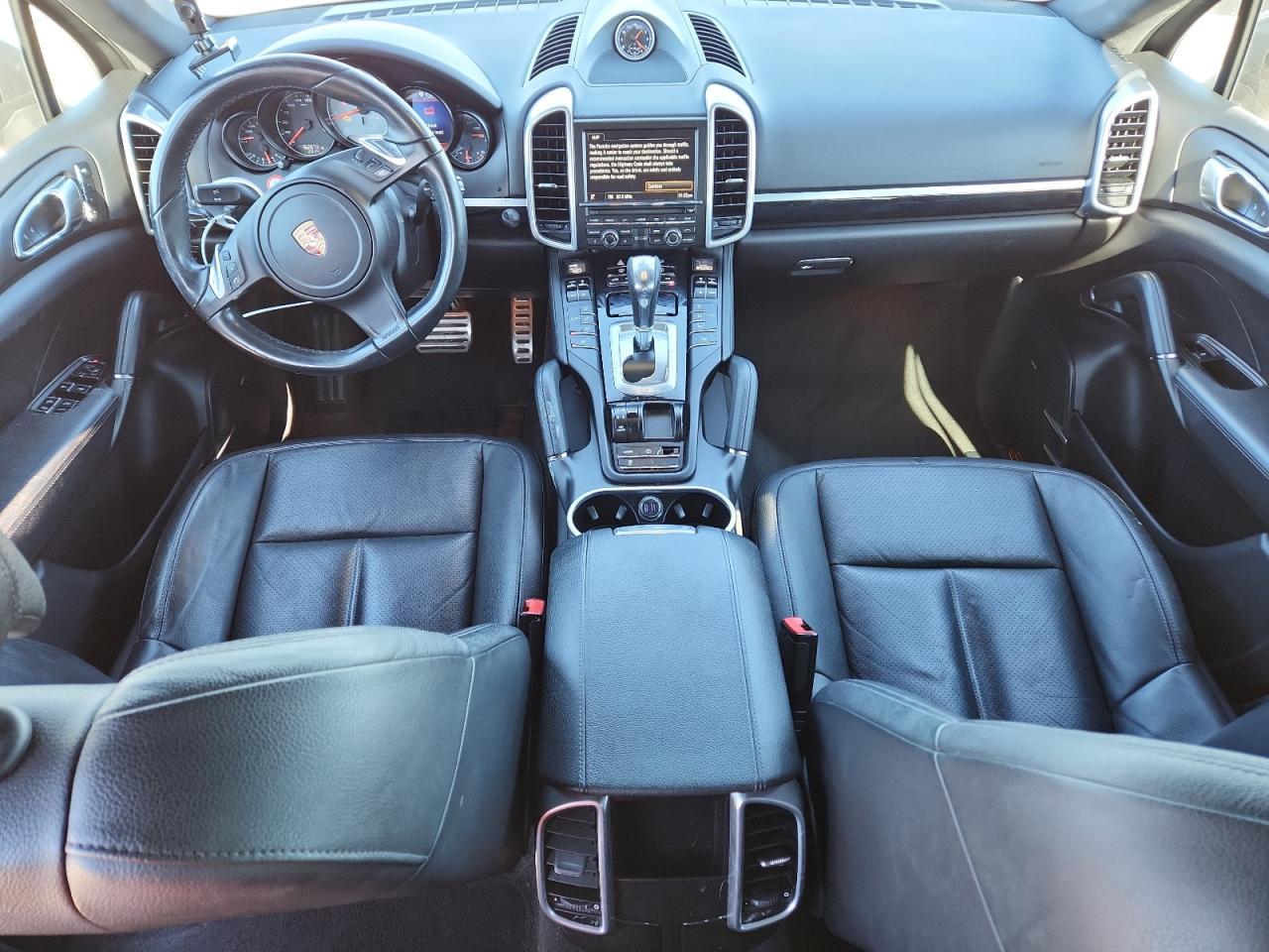2014 Porsche Cayenne S - zdjęcie 8