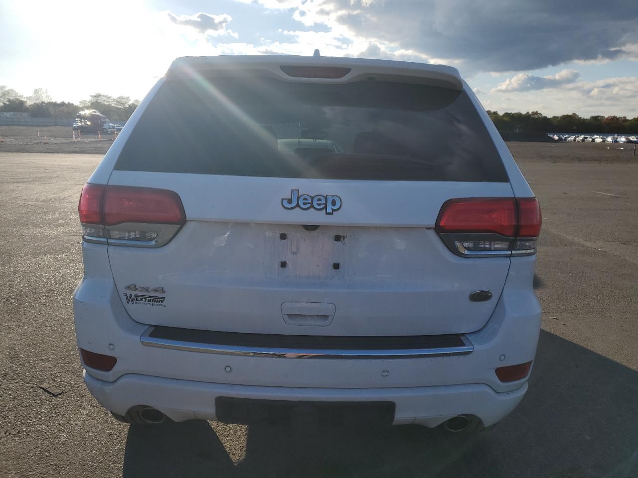 2021 Jeep Grand Cherokee Overland - zdjęcie 6