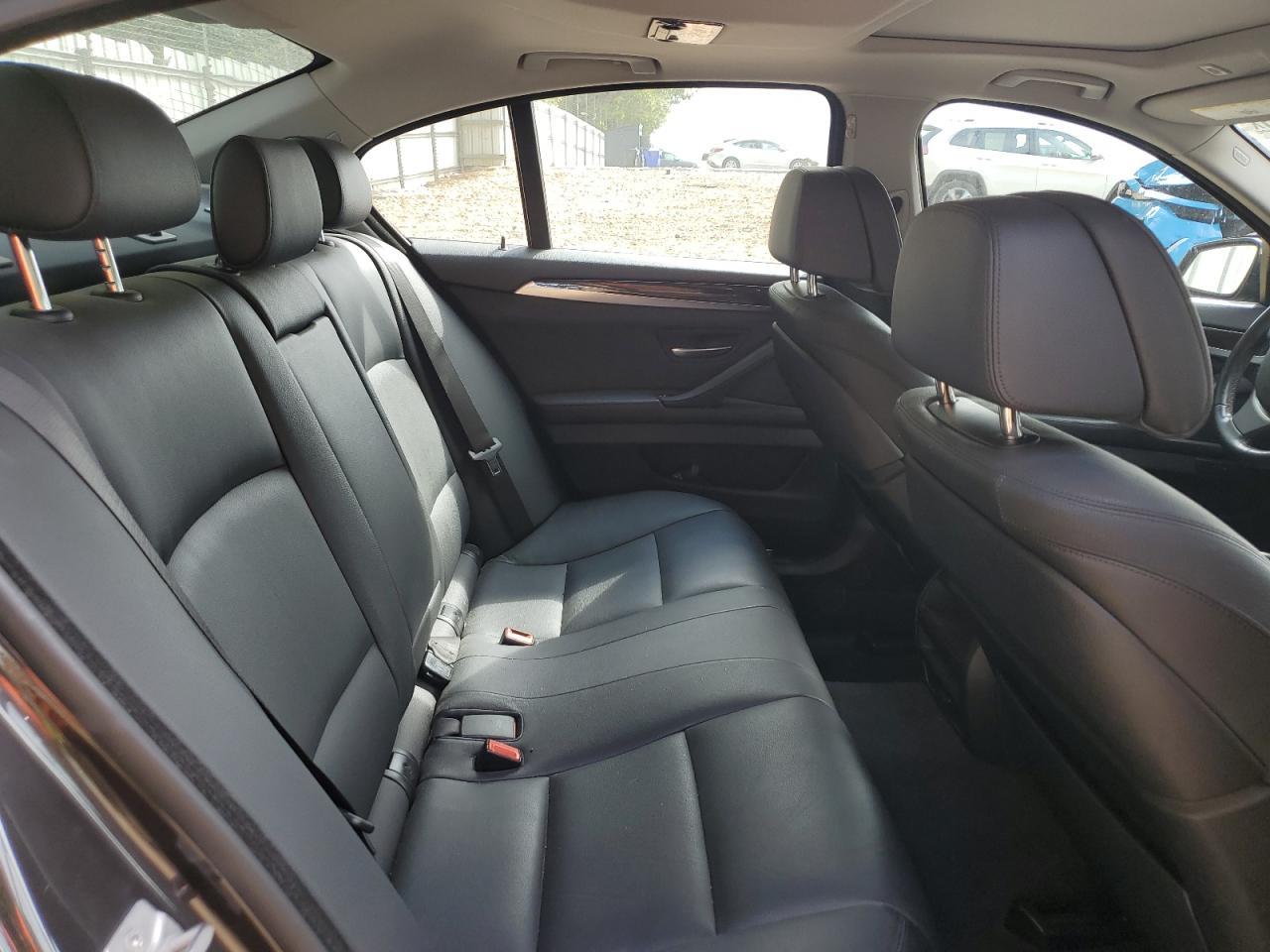 2016 BMW 535 I - zdjęcie 10