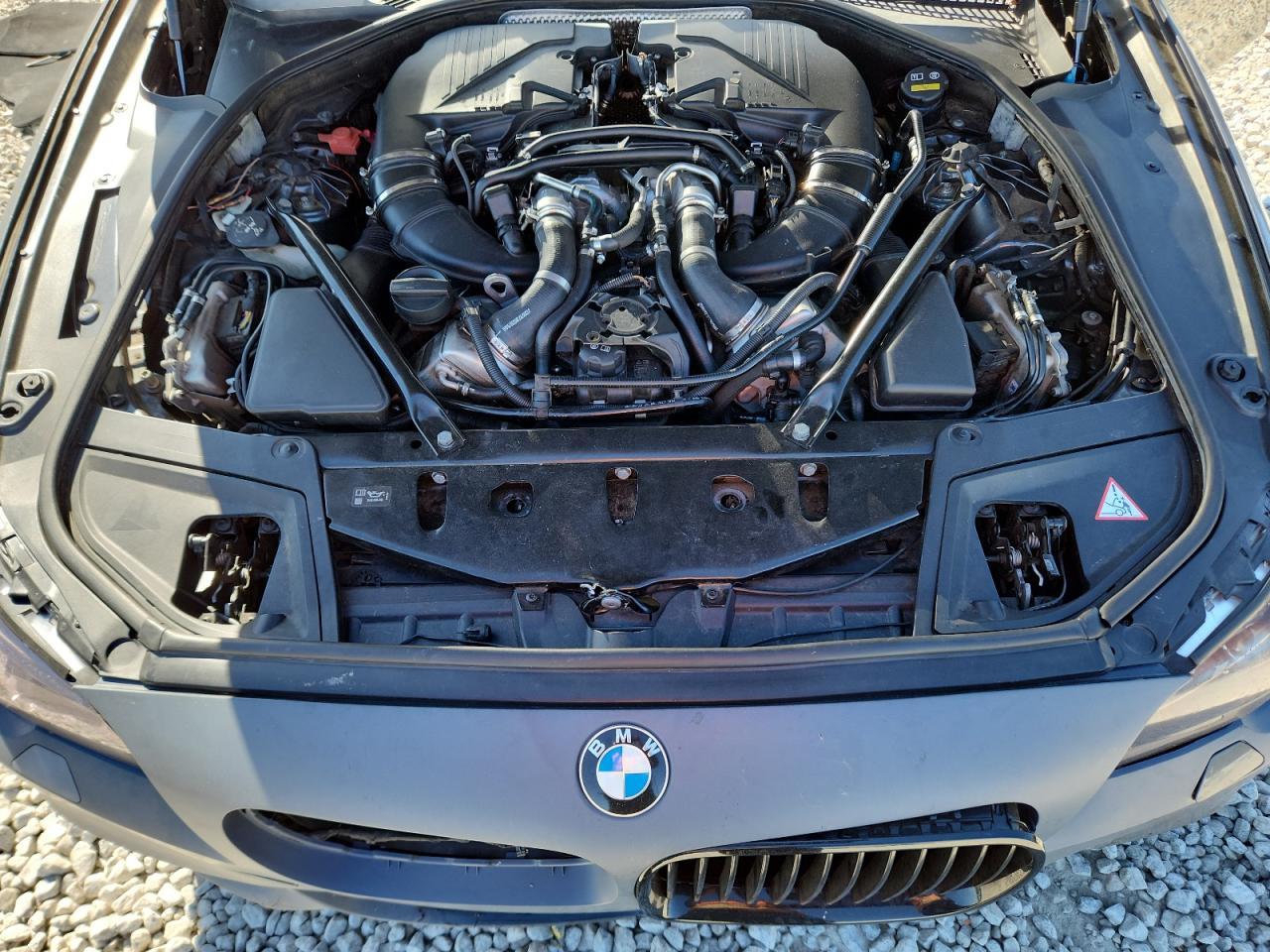 2016 BMW Seria 5 - zdjęcie 11