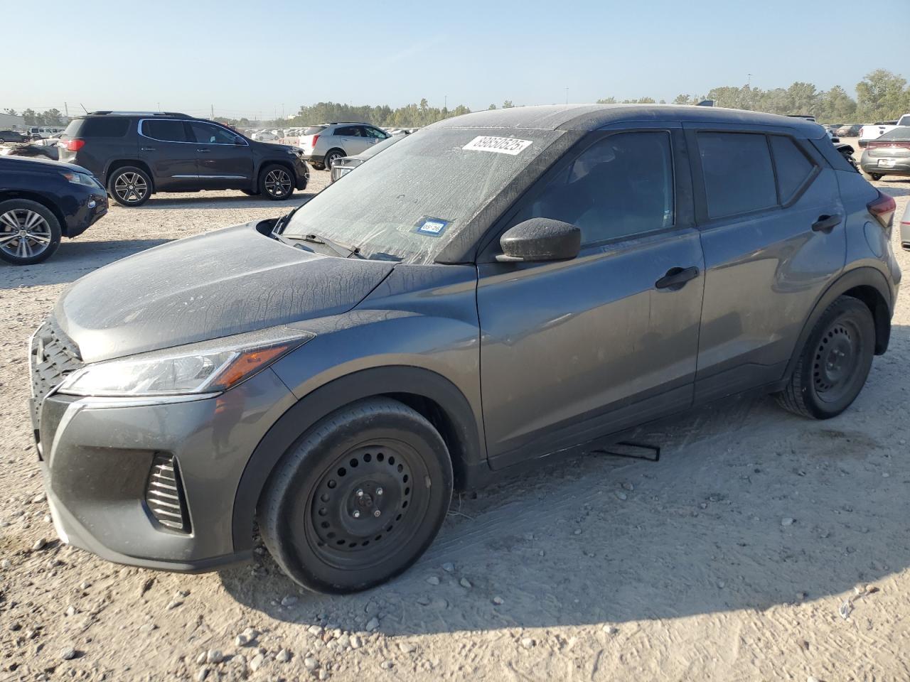 2022 Nissan Kicks S - zdjęcie główne