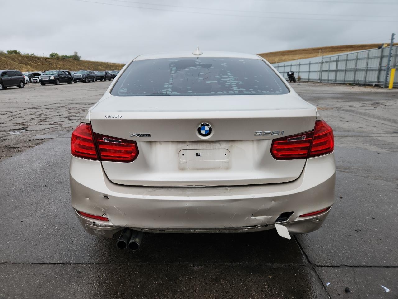 2013 BMW 328 Xi - zdjęcie 6