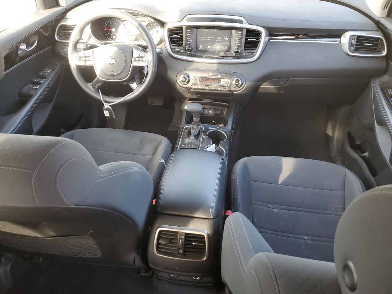 2019 Kia Sorento - zdjęcie 8