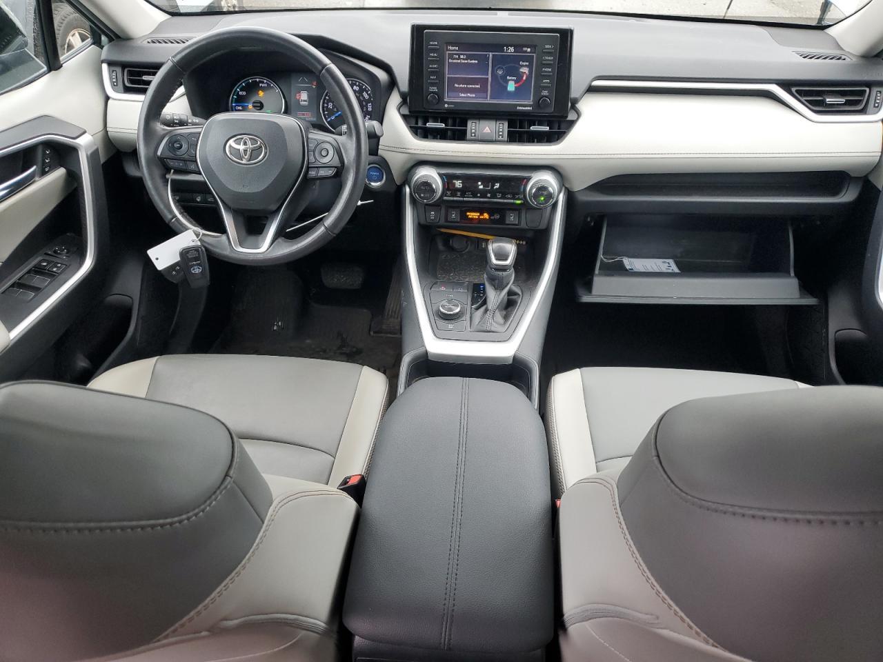 2021 Toyota RAV 4 - zdjęcie 8