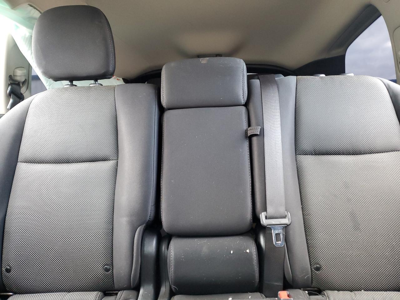 2020 Nissan Pathfinder S - zdjęcie 10