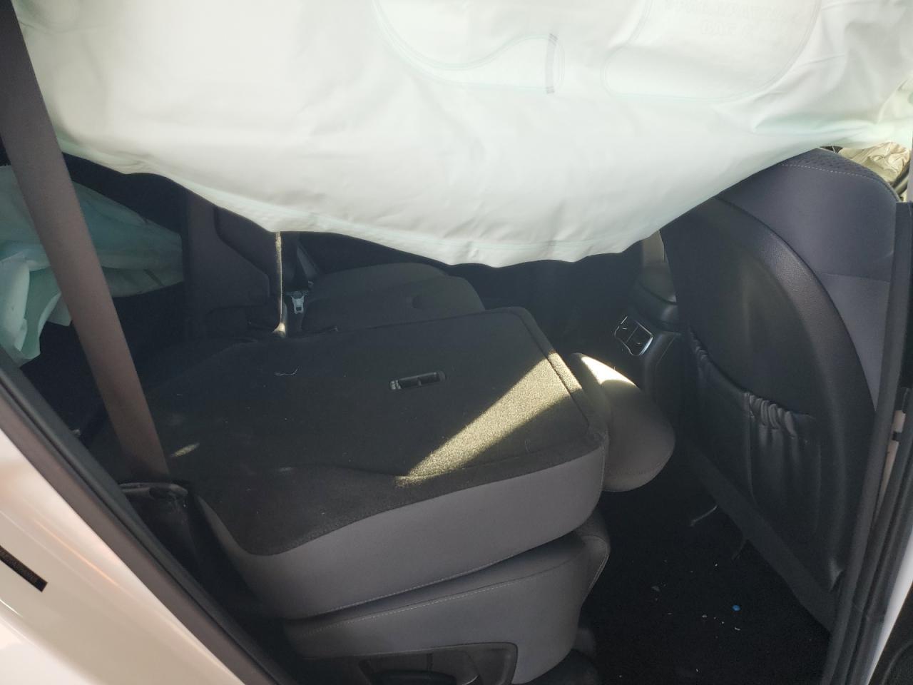 2023 Hyundai Santa Fe - zdjęcie 10