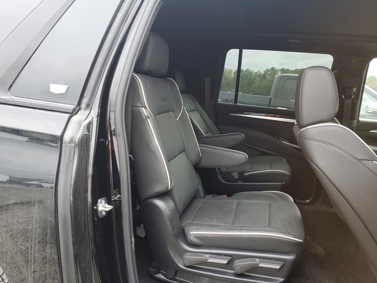 2025 Cadillac Escalade Esv Sport - zdjęcie 11