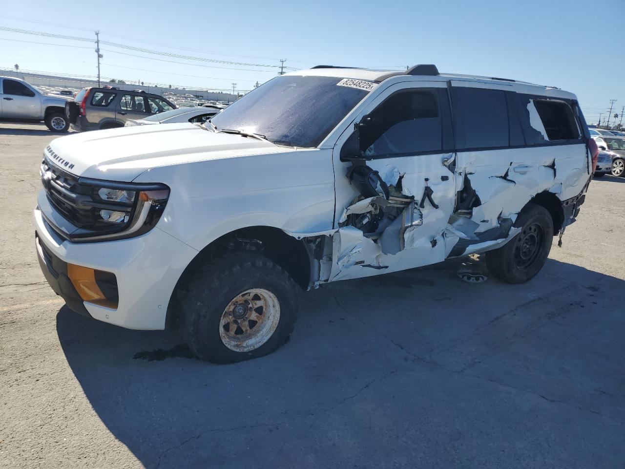 2025 Ford Expedition Tremor - zdjęcie główne