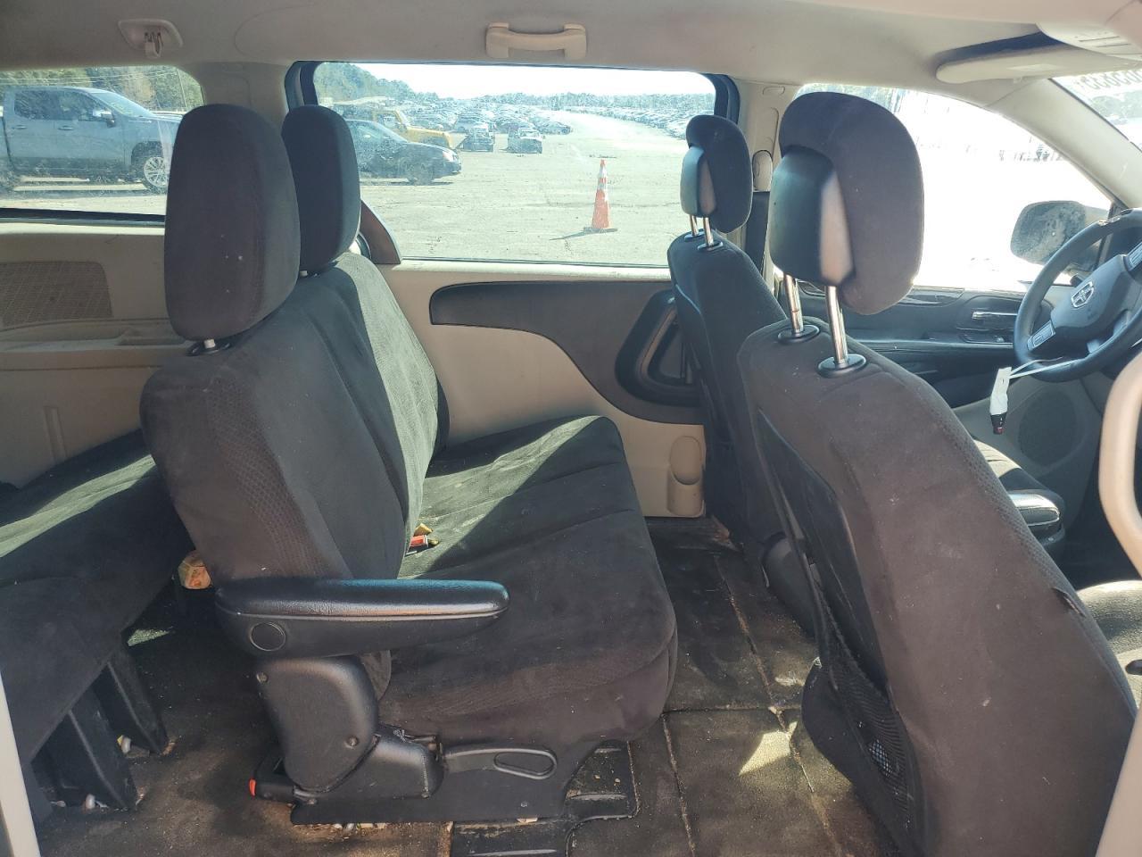 2014 Dodge Grand Caravan Se - zdjęcie 11