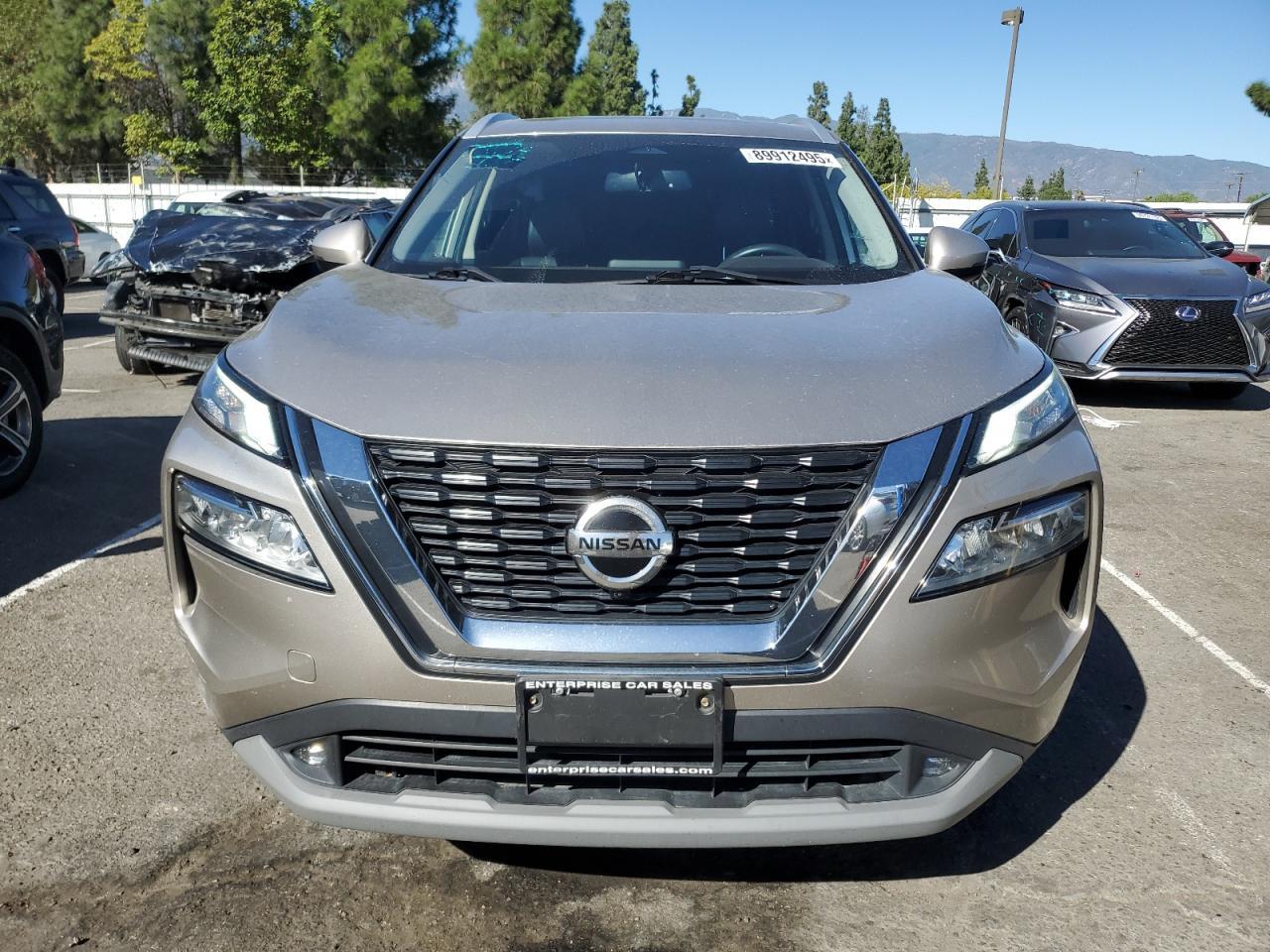 2021 Nissan Rogue - zdjęcie 5