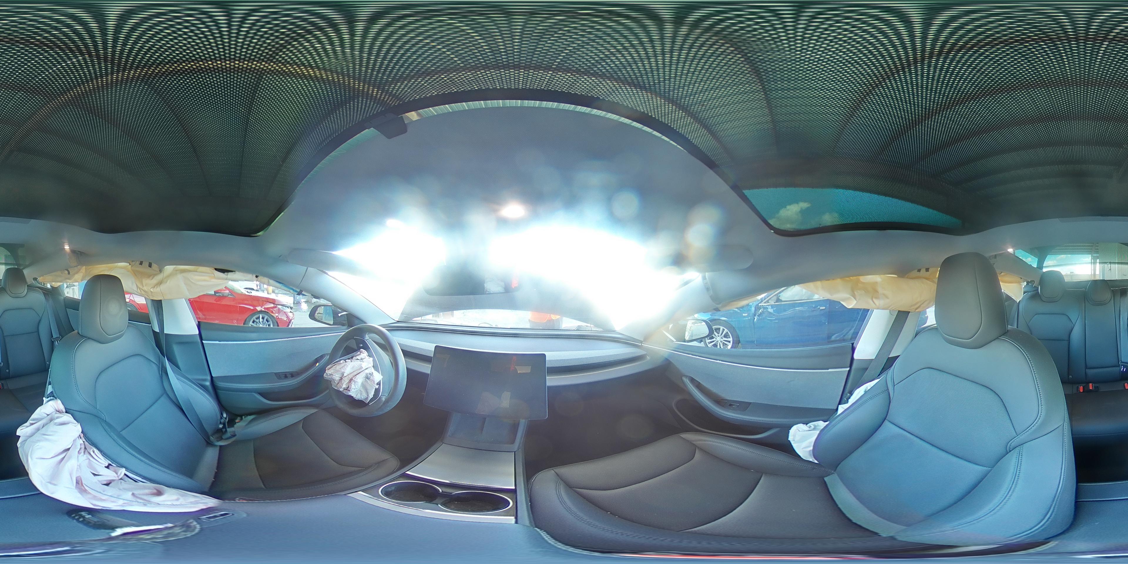 2024 Tesla Model 3 - zdjęcie 14