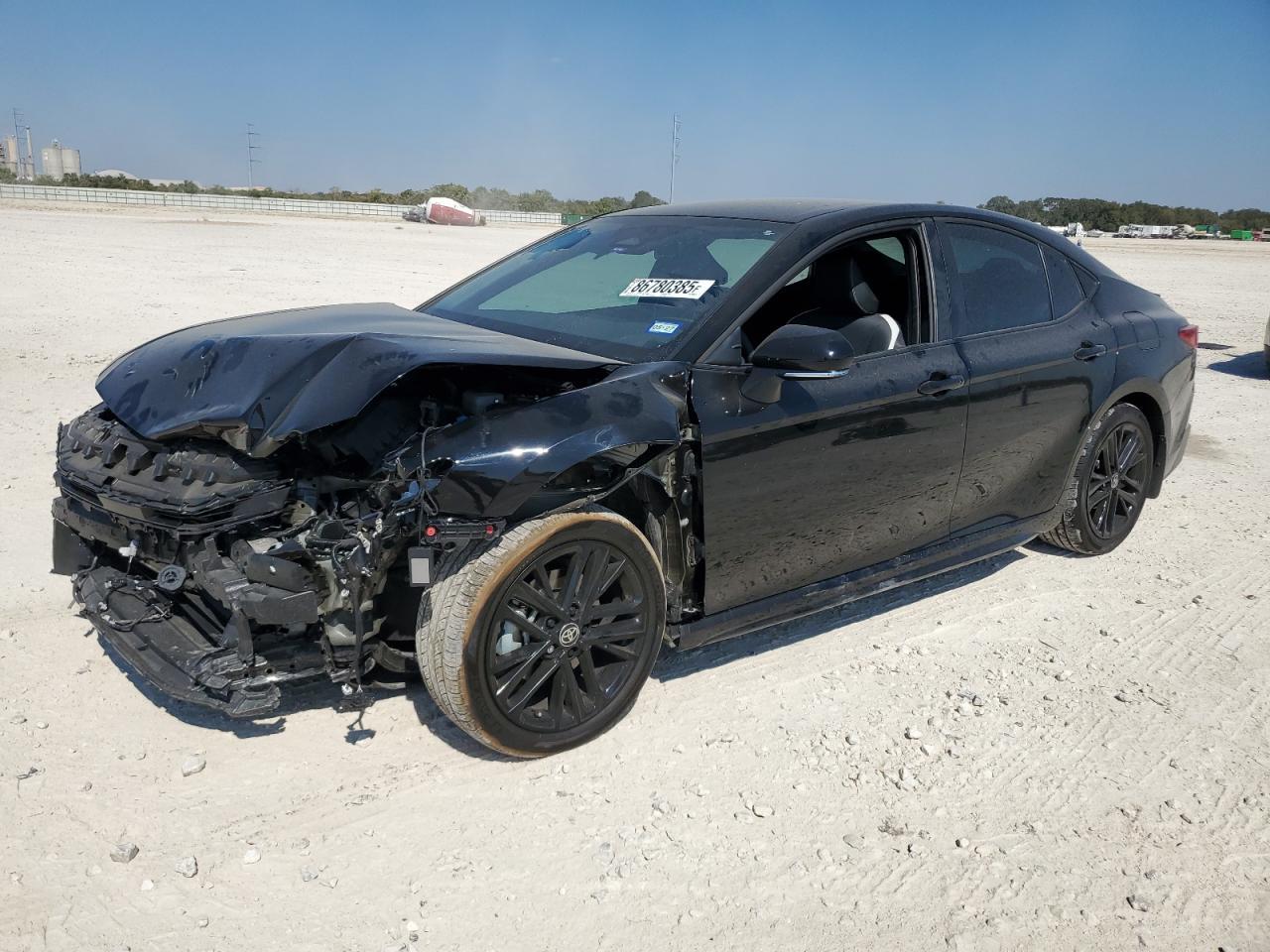 2025 Toyota Camry - zdjęcie główne