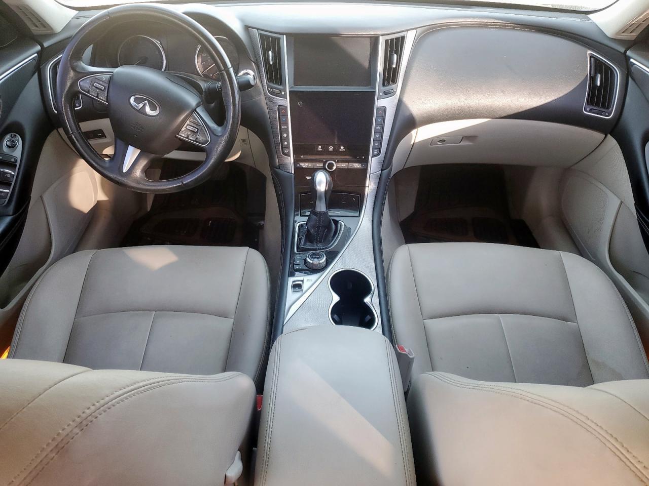 2016 Infiniti Q50 - zdjęcie 8