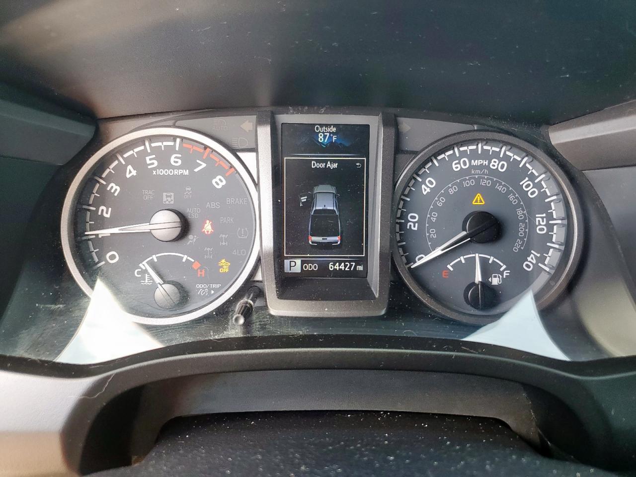 2021 Toyota Tacoma - zdjęcie 9