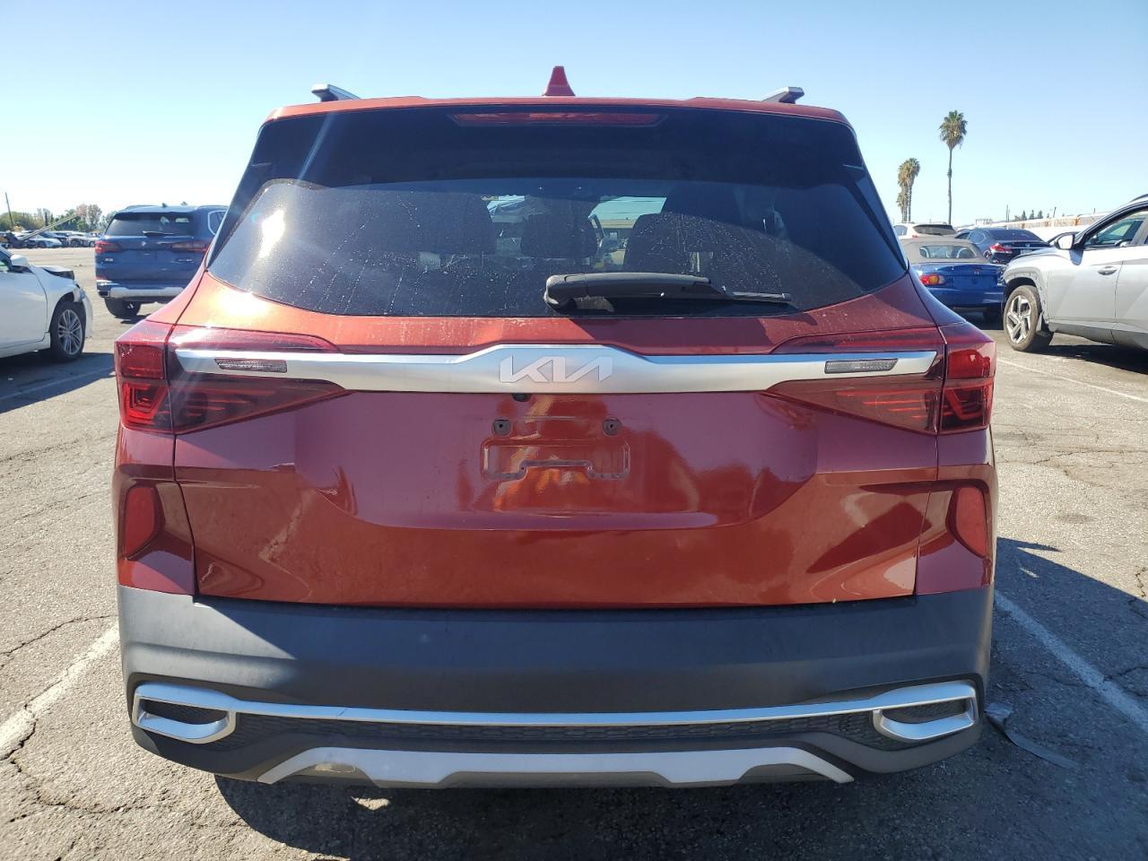 2022 Kia Seltos - zdjęcie 6