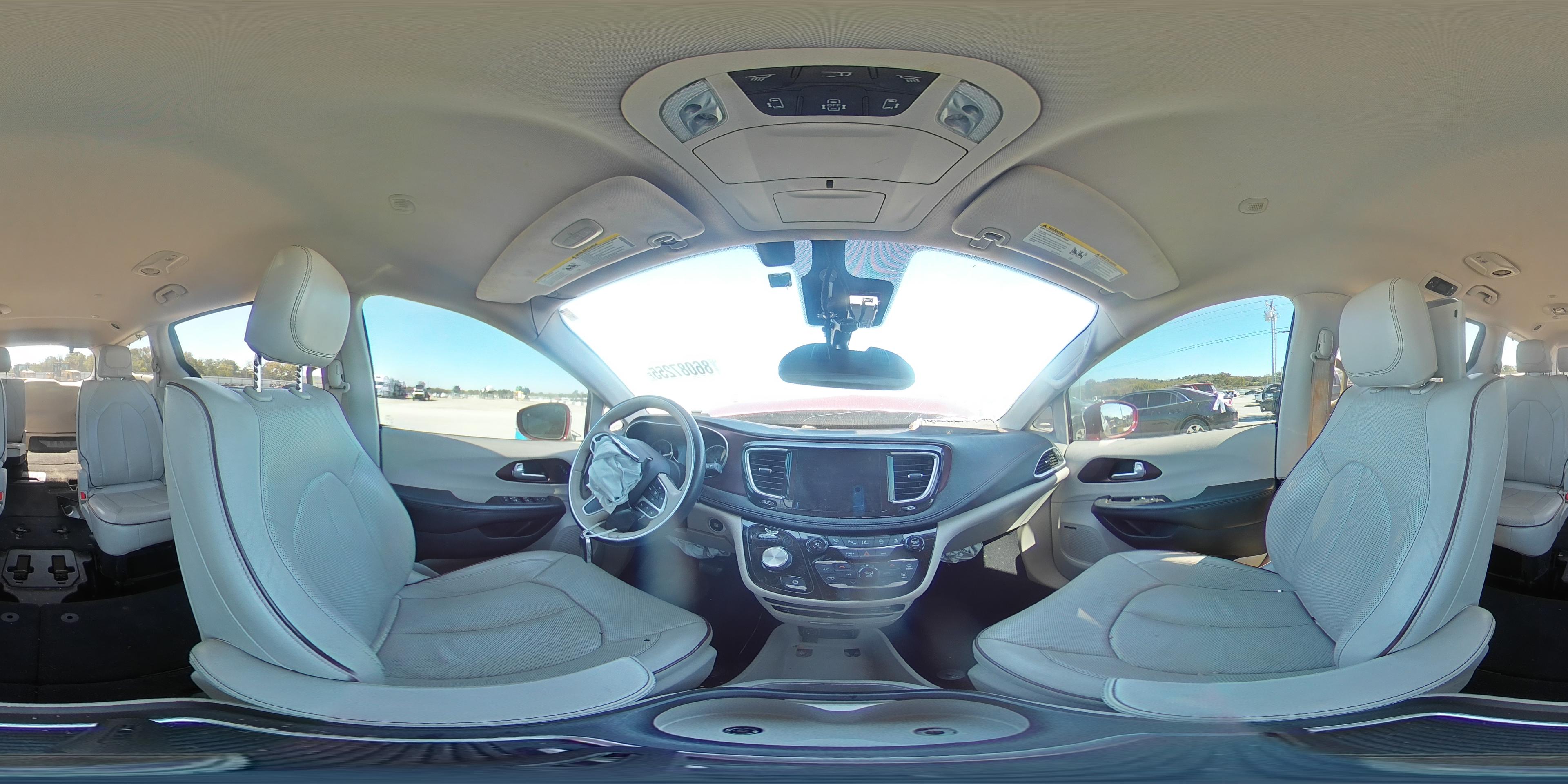 2017 Chrysler Pacifica - zdjęcie 15