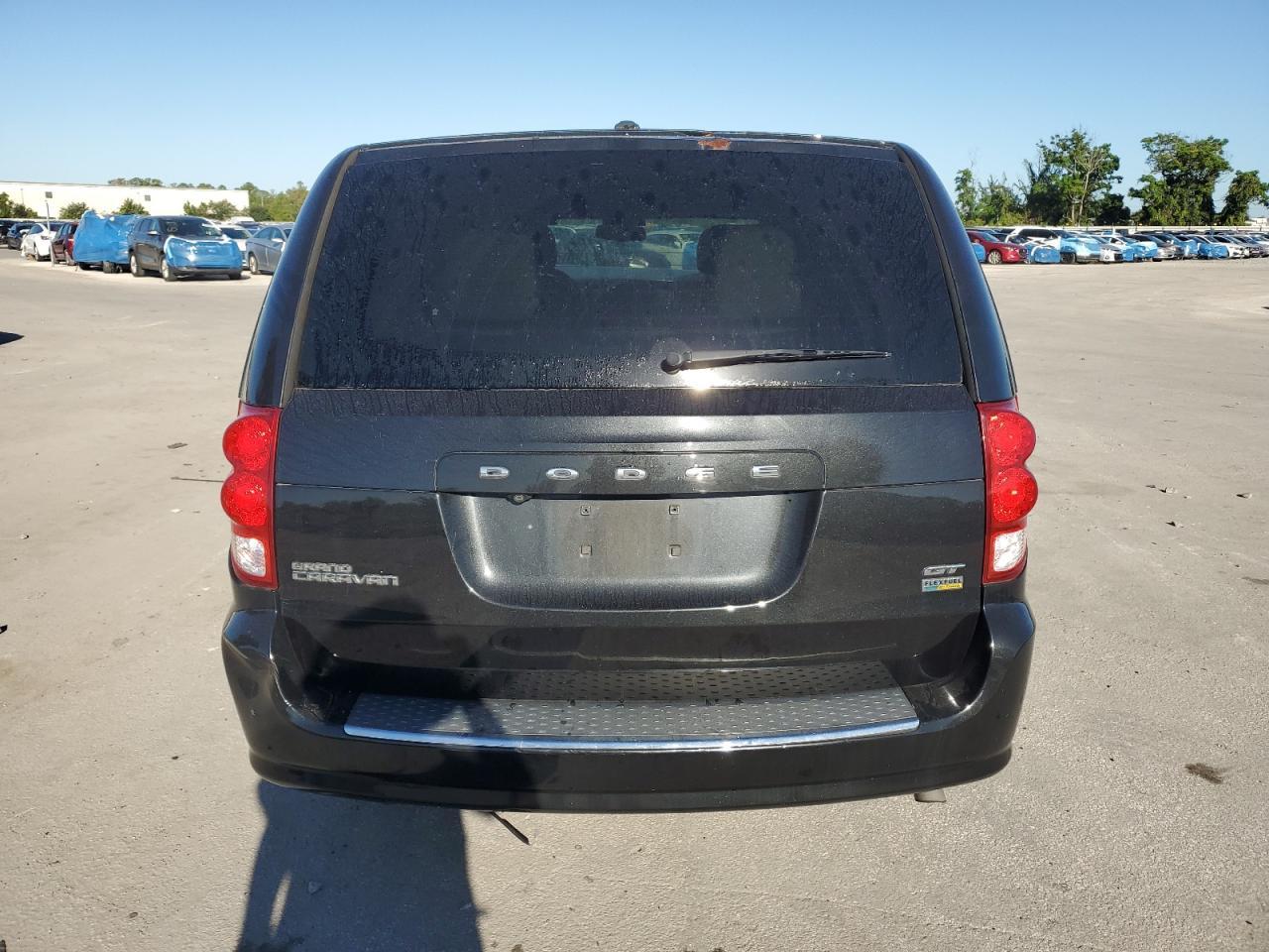 2017 Dodge Grand Caravan Gt - zdjęcie 6