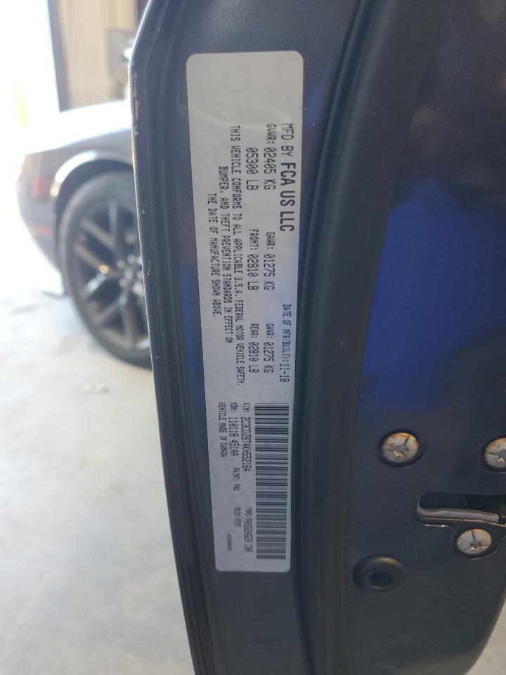 2019 Dodge Challenger - zdjęcie 12