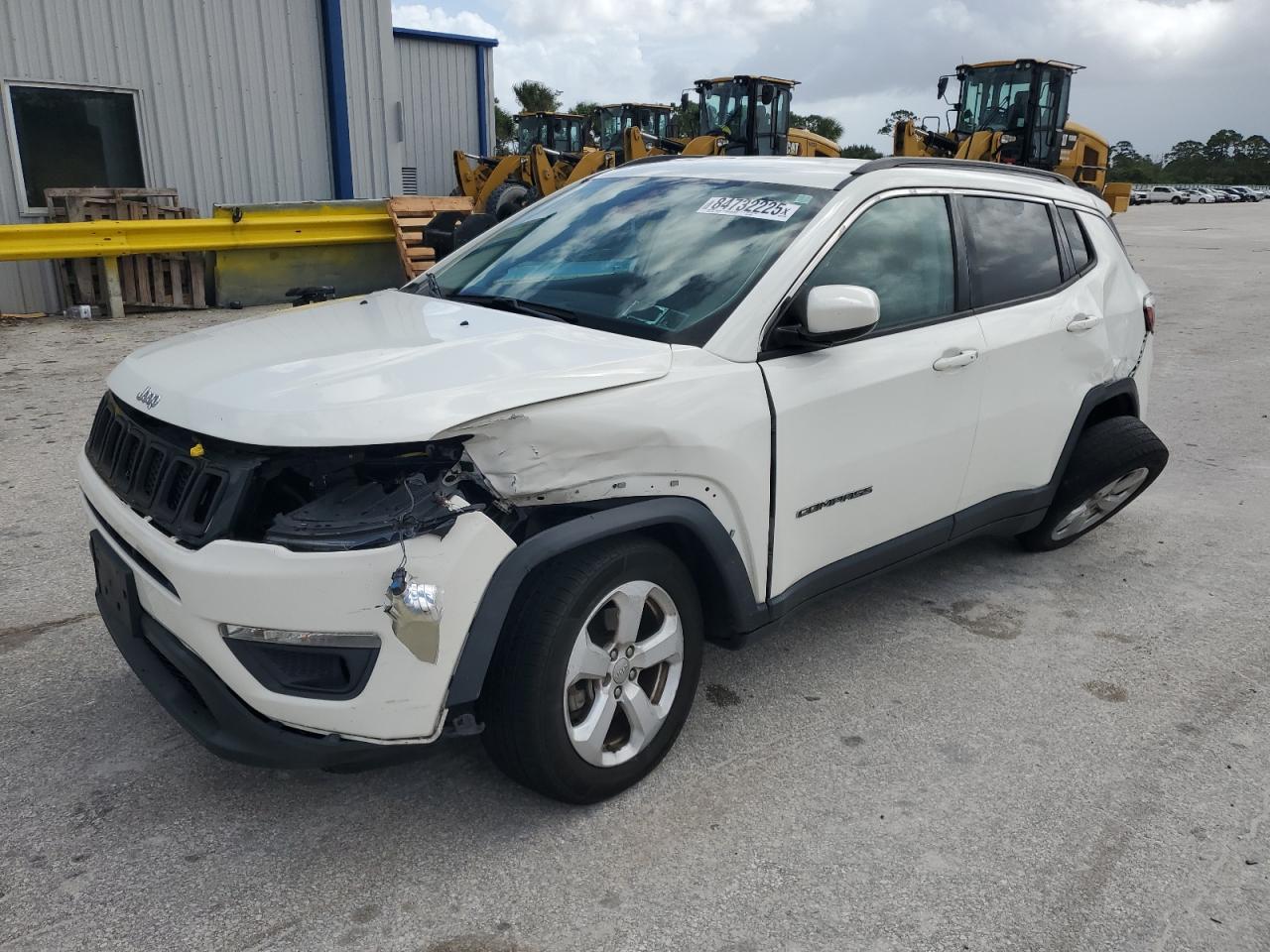 2021 Jeep Compass Latitude - zdjęcie główne
