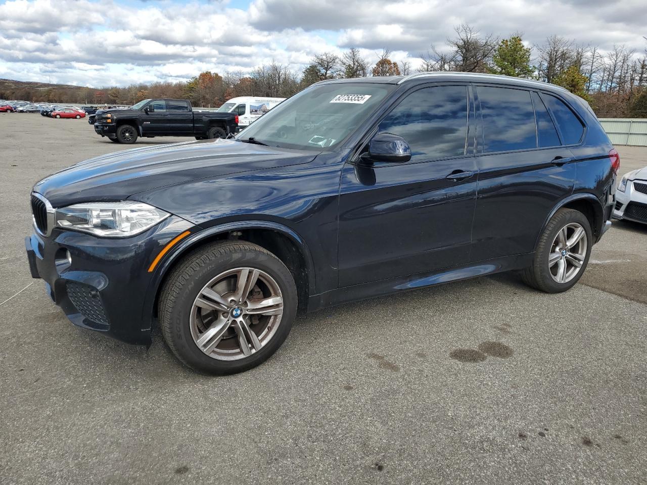 2018 BMW X5 - zdjęcie główne